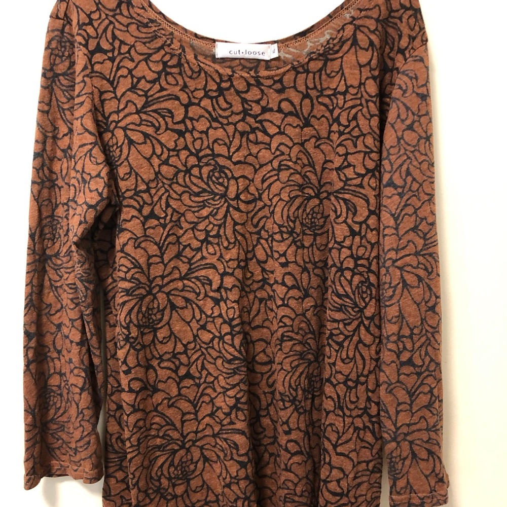 Cut Loose Women's Rust and Black Floral Long Sleeve Top Size XL